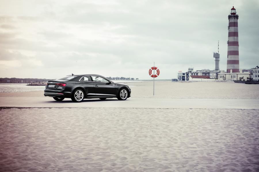  Audi A5 Coupe 2.0 TDI 2016 года  (WW) (фото 10 из 12)